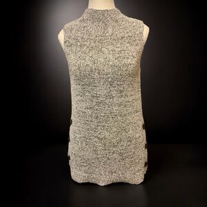 ANN TAYLOR GRAY SLEEVELESS/ SIDE BUTTON DETAIL/ COTTON BLEND SWEATER/ Size S